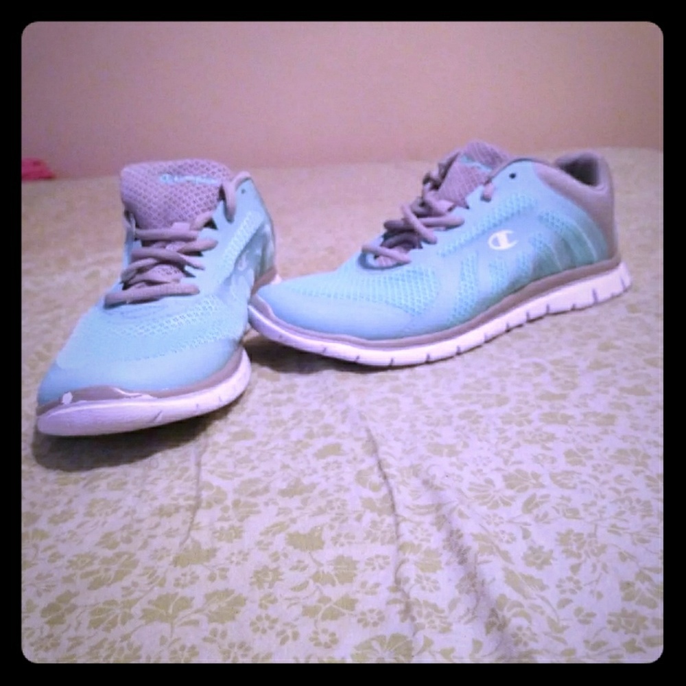 Running Shoes